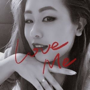 Meet your Posher, Hien